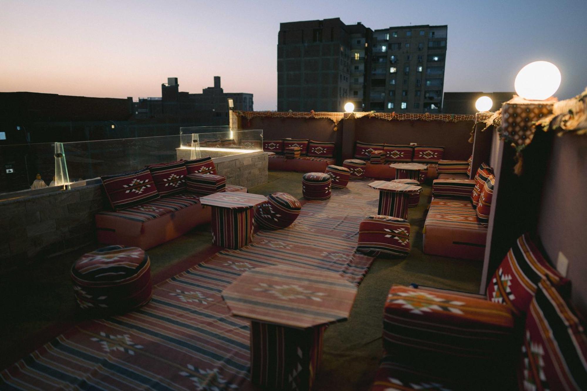 Tuya Pyramids Inn Kafrat al Jabal Bagian luar foto