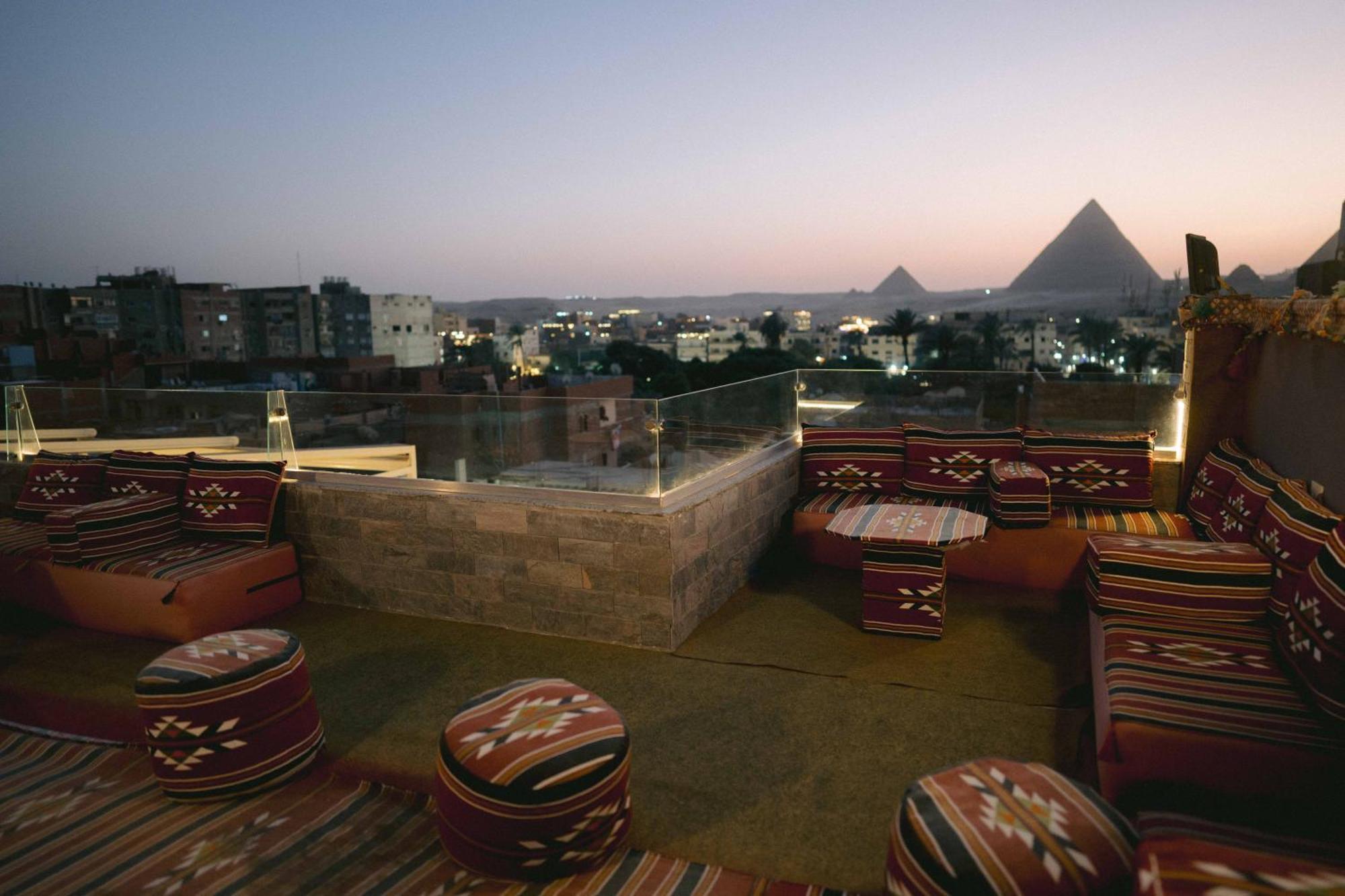 Tuya Pyramids Inn Kafrat al Jabal Bagian luar foto